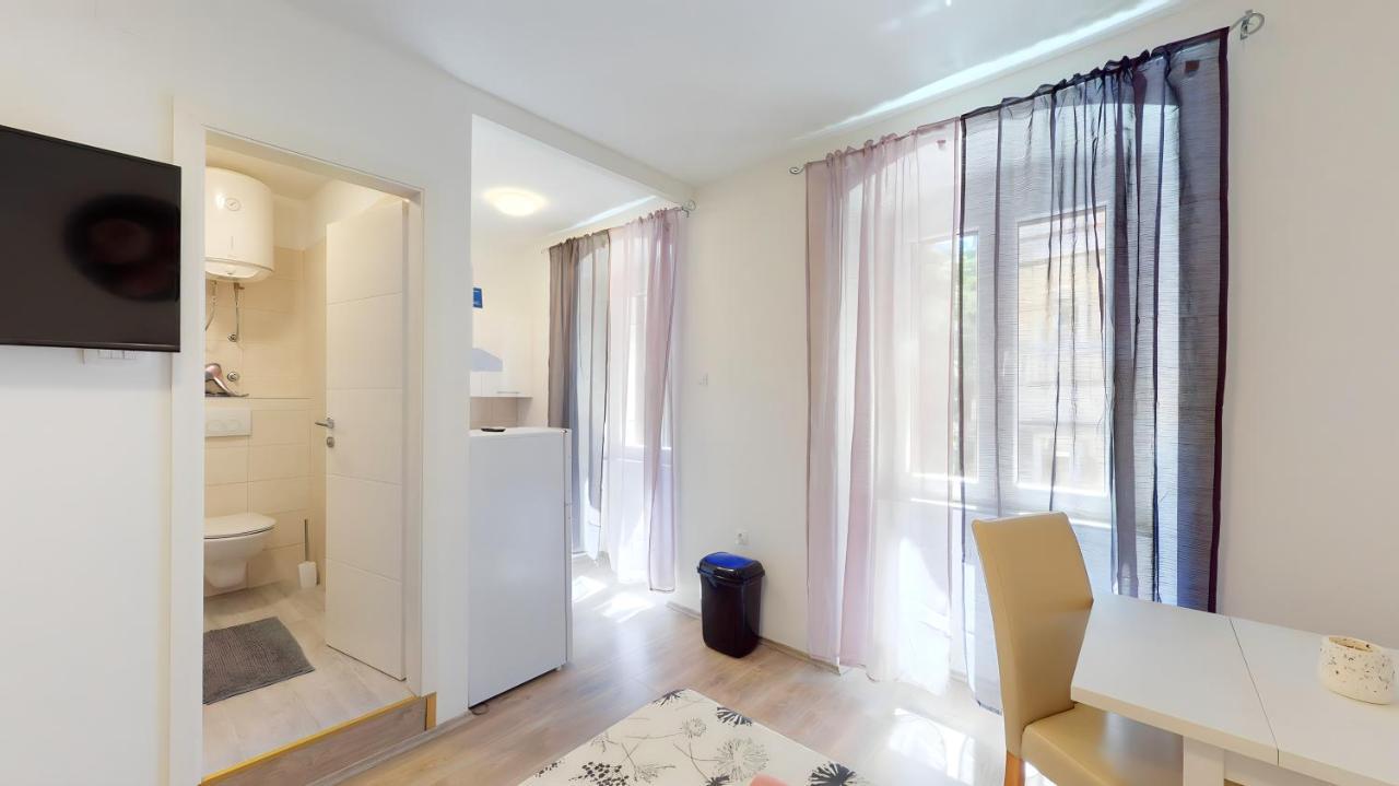Pomerio Apartments Rijeka Eksteriør billede